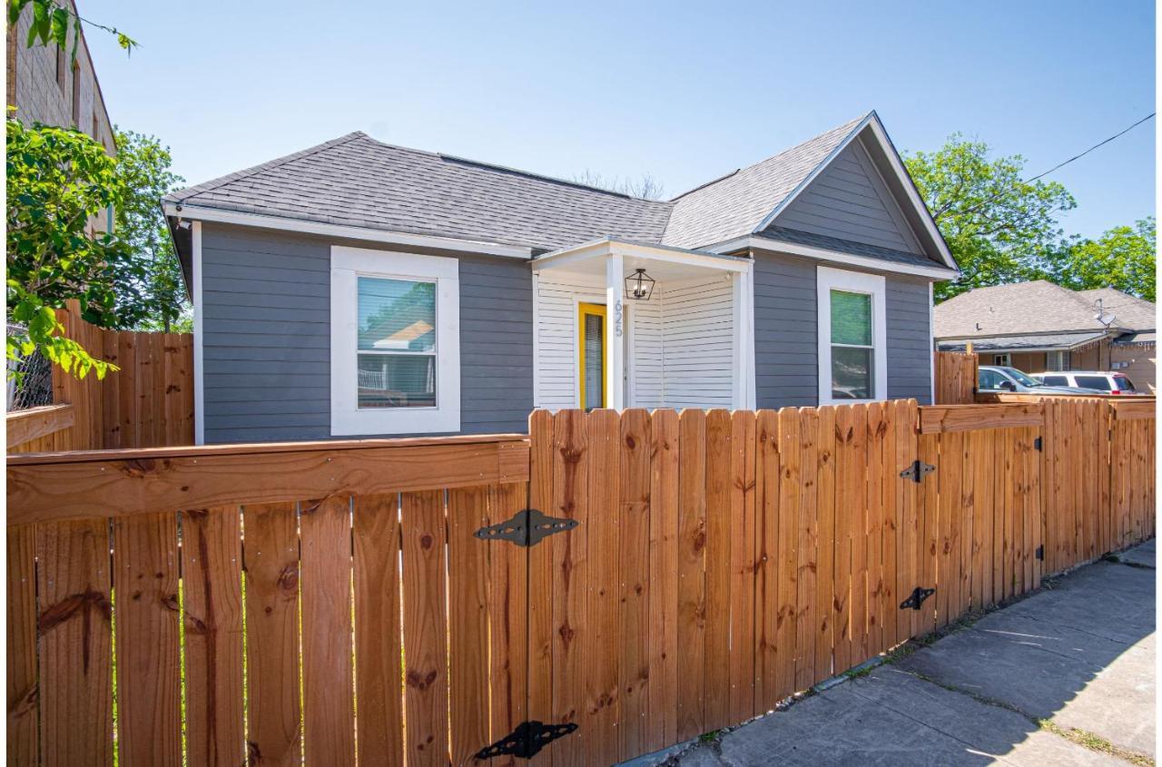 Charming 4Br2Ba Only 5 Mins Downtown Riverwalk San Antonio Exterior foto